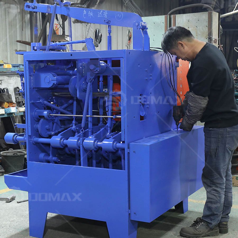Domax Machinery hanger machine detailed images